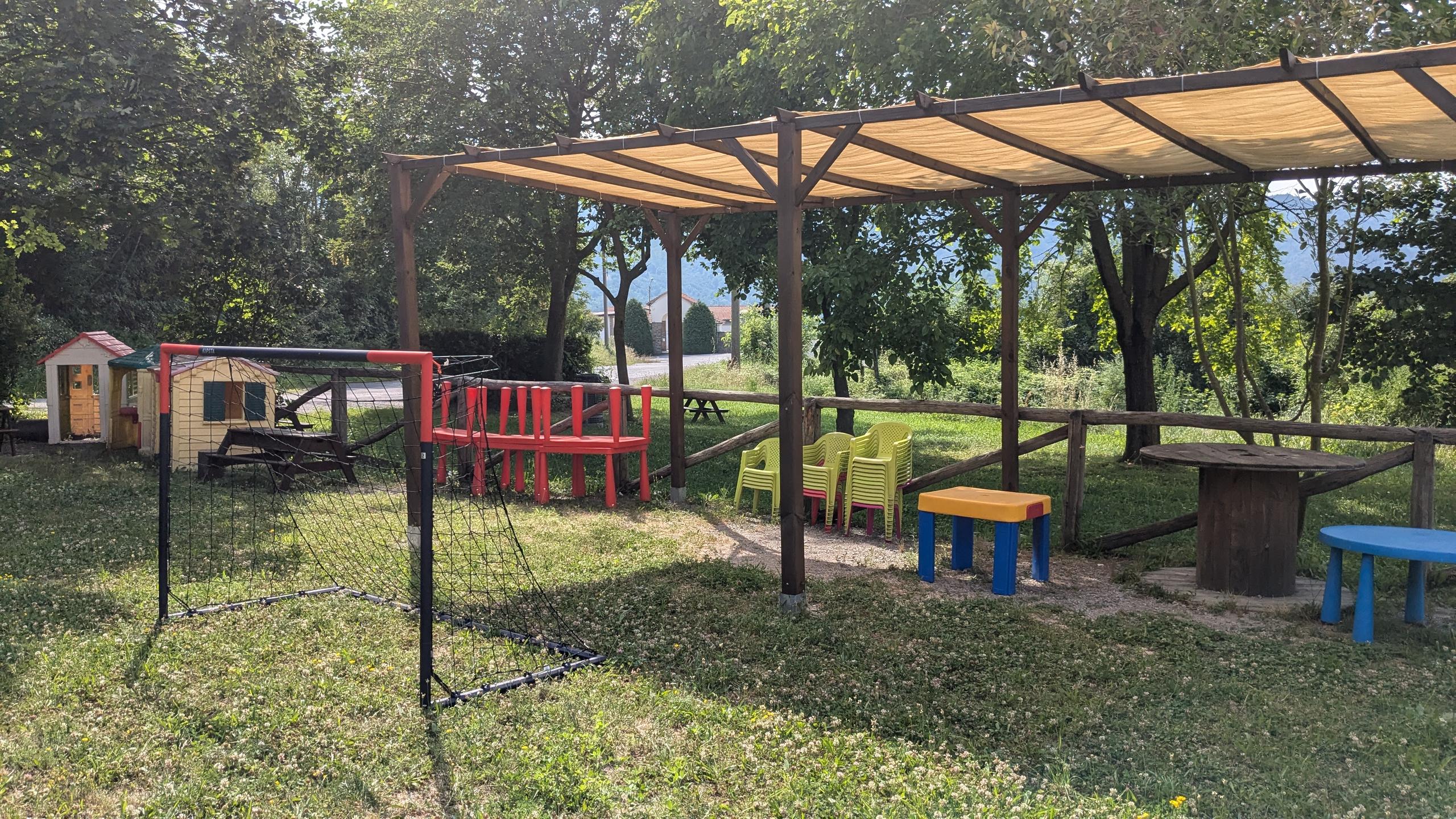 Area bimbi verde