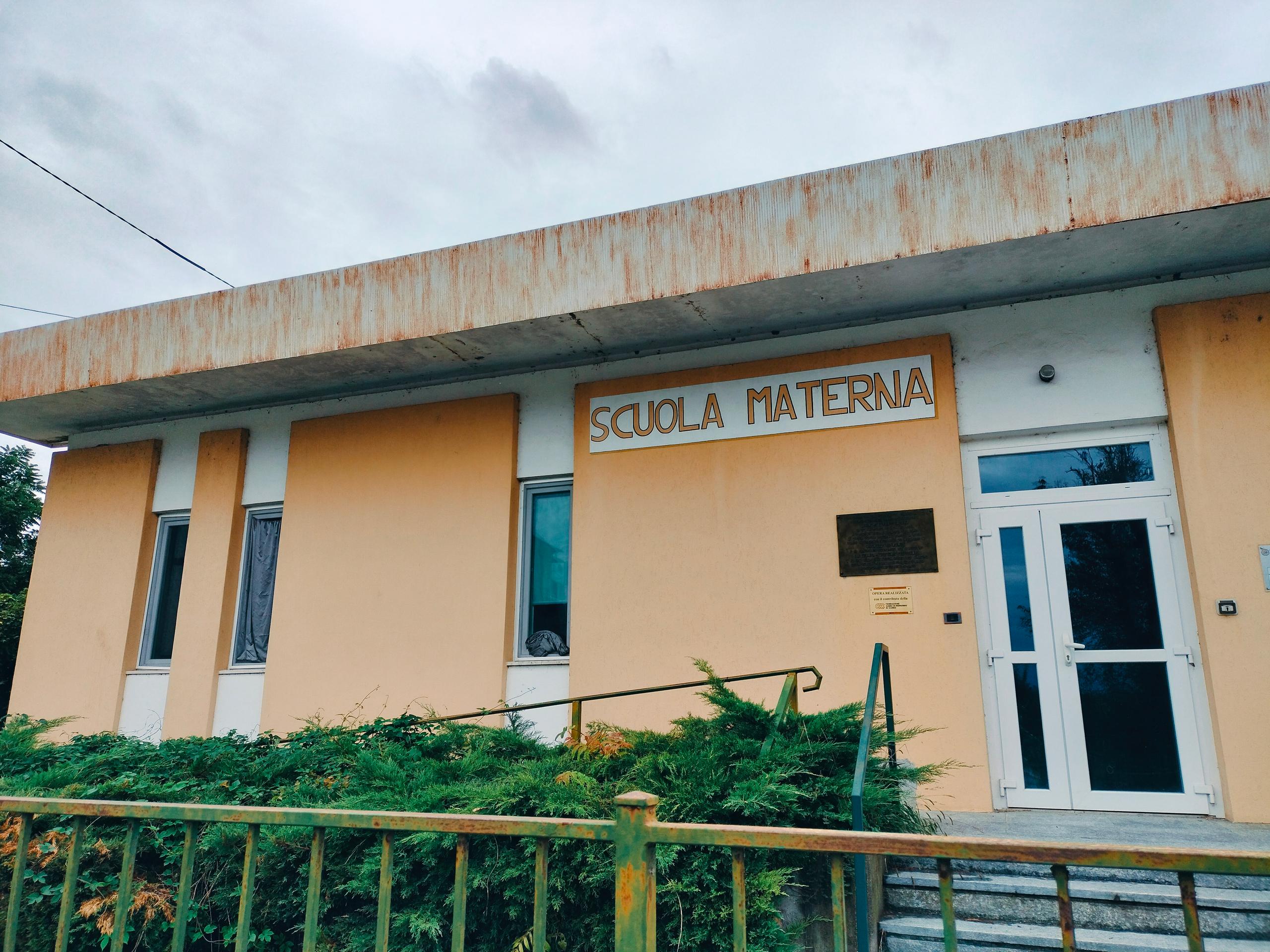 Scuola materna - piano rialzato