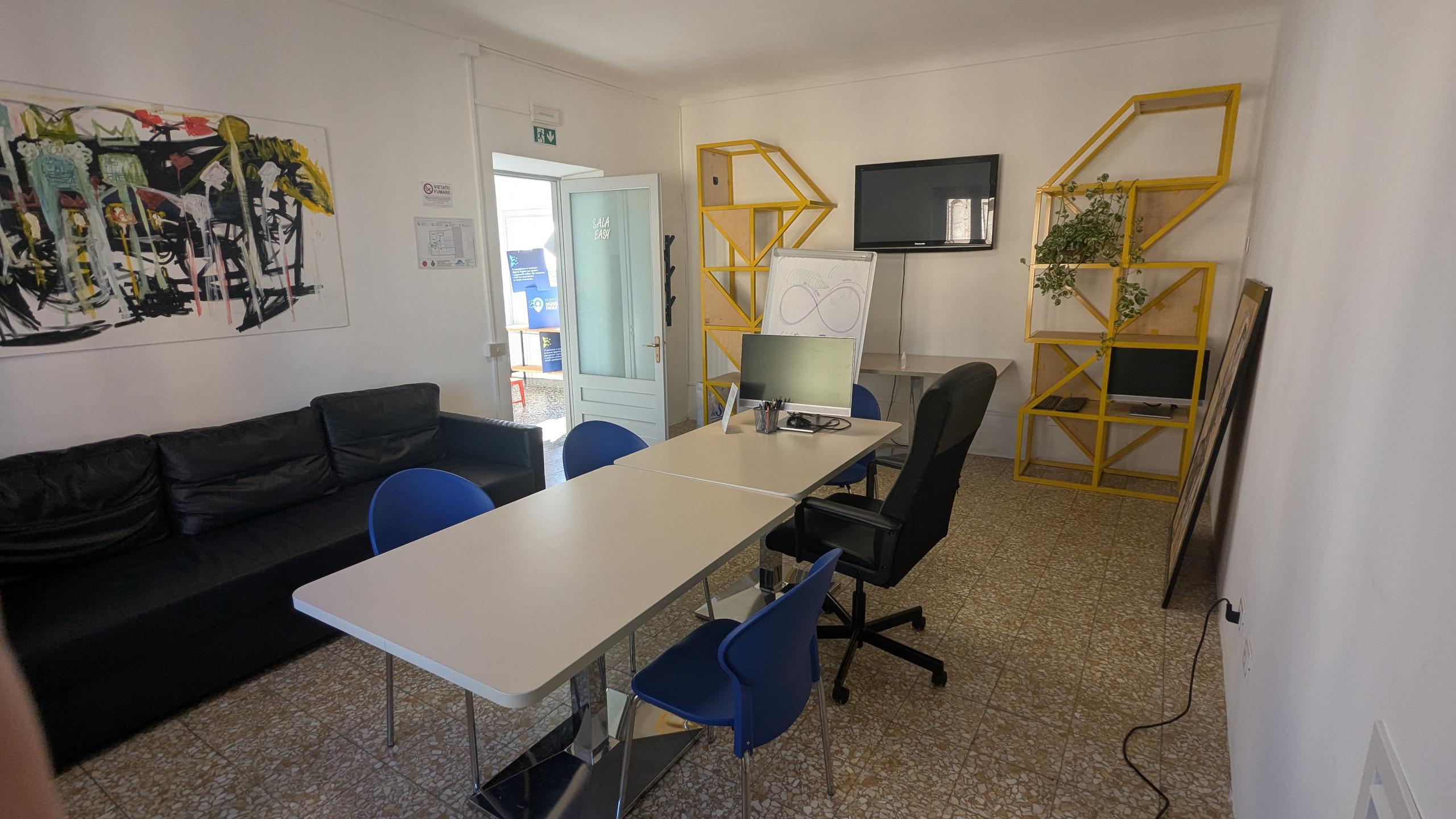 Sala Easy