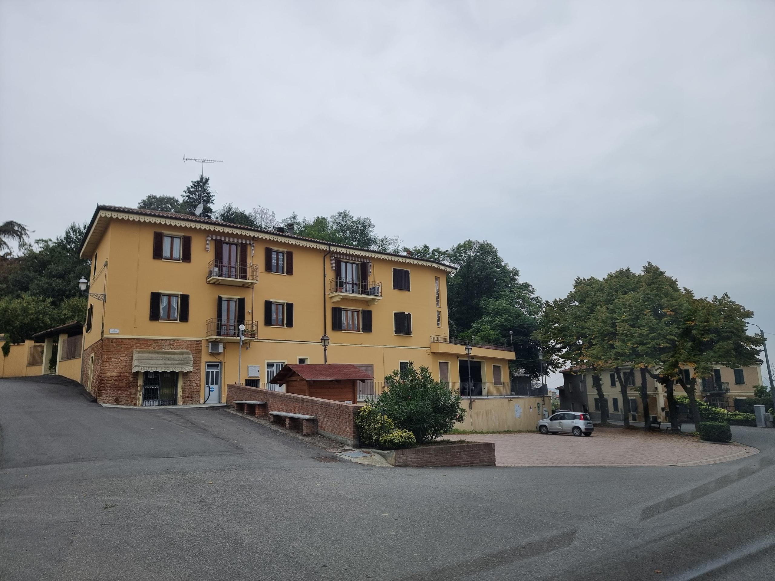 Via Cesare Battisti e Piazza Regina Margherita