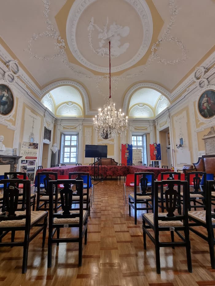 Photo of Salone del consiglio comunale in San Damiano d'Asti