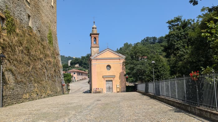 Photo of Chiesa dei Battuti Bianchi in Borgomale