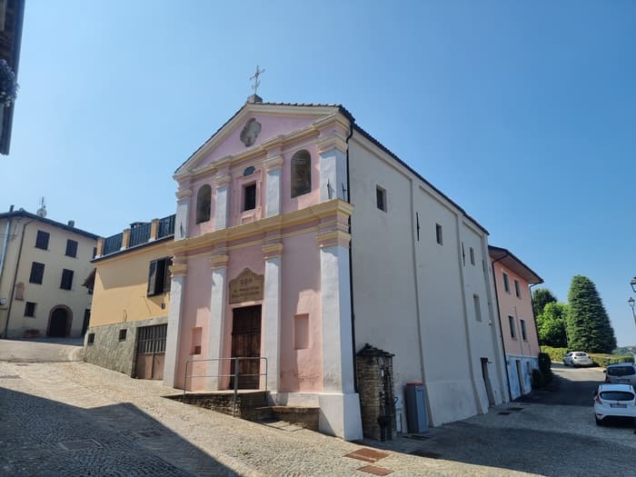Foto di Teatro “Chiesa dei Battuti" a Rodello