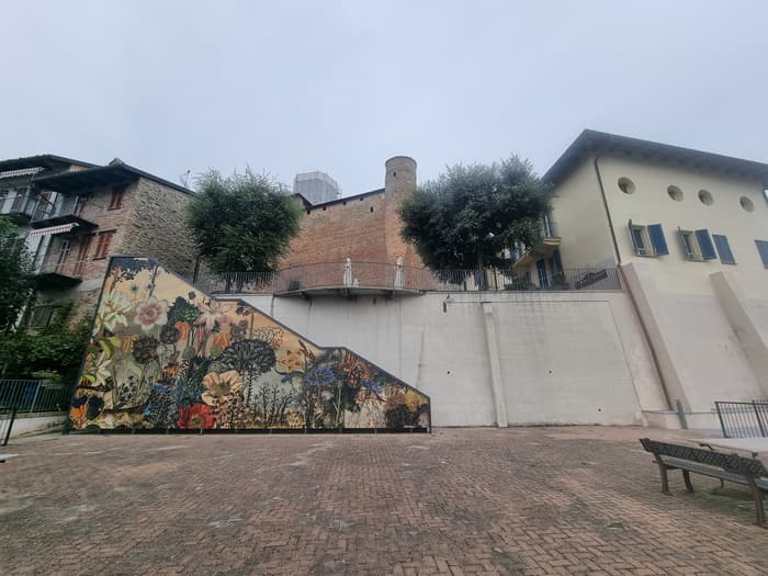 Foto di Belvedere - spazio outdoor a Castiglione Falletto