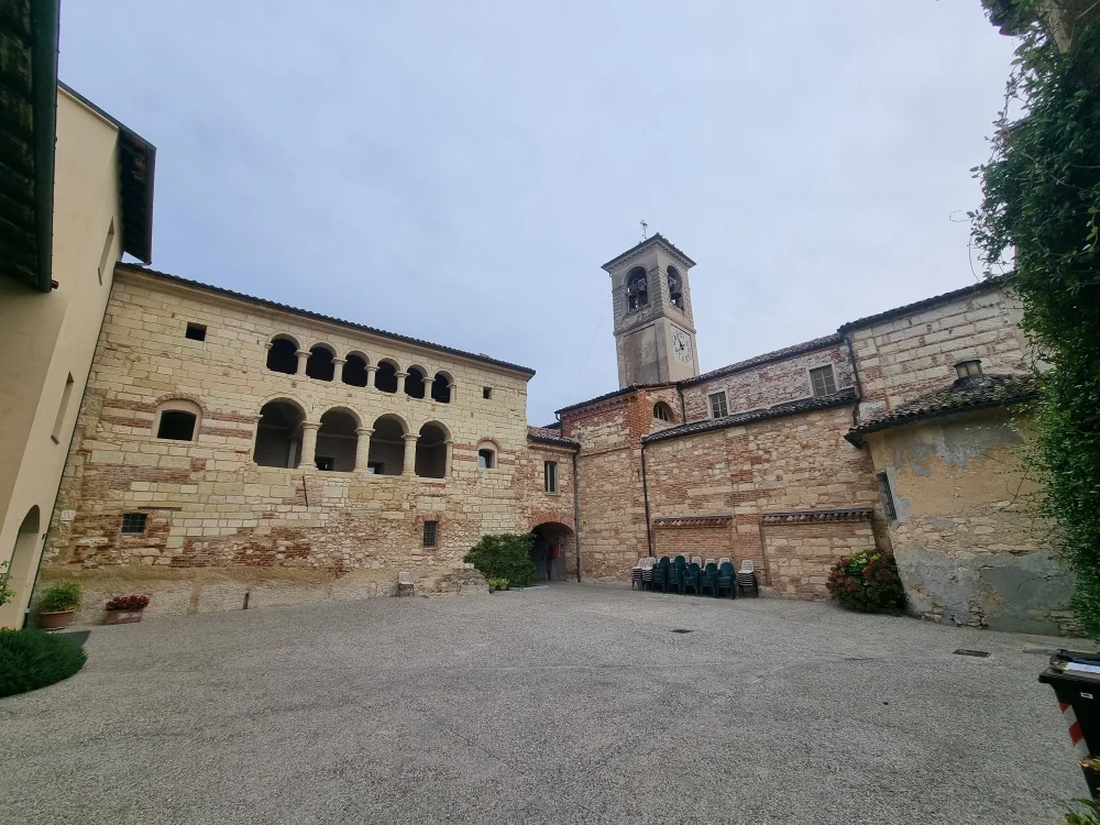 location-15